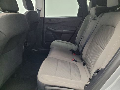 Used 2022 Ford Escape SE w/ SE Sport Appearance Package FWD image 18