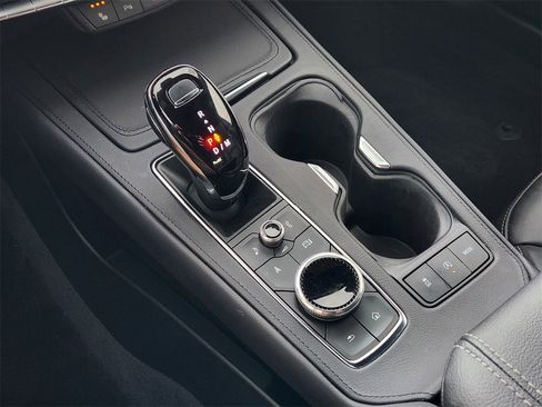 Certified 2024 Cadillac XT4 Premium Luxury w/ Cold Weather Package image 21