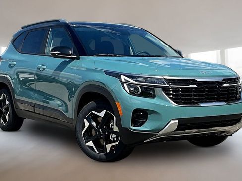 New 2026 Kia Seltos S AWD/4WD image 2
