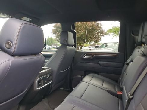 Certified 2024 Chevrolet Silverado 2500 High Country w/ Technology Package AWD/4WD image 8