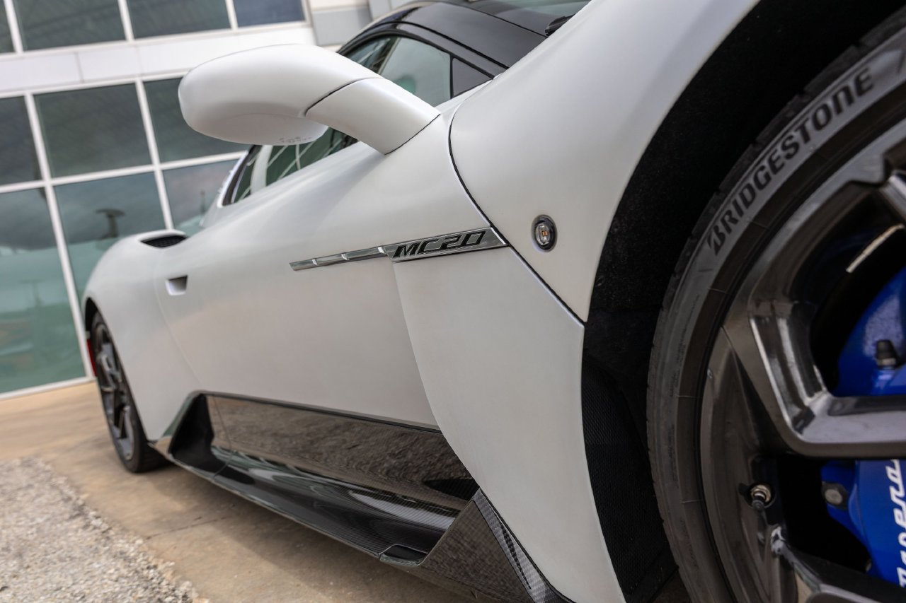 Used 2022 Maserati MC20 Coupe RWD image 10