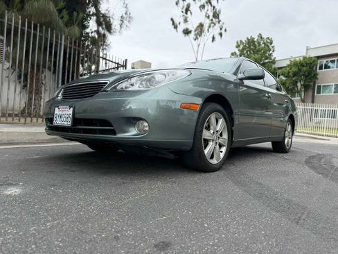Used 2006 Lexus ES 330 FWD image 2