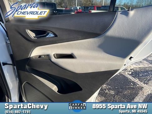 Used 2023 Chevrolet Equinox LS w/ LS Convenience Package image 20