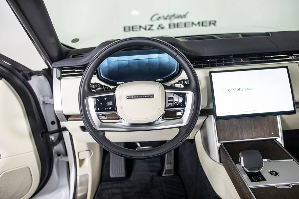 Used 2024 Land Rover Range Rover SE AWD/4WD image 22