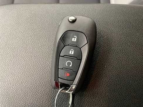 Used 2024 Chevrolet Trax RS w/ Driver Confidence Package image 19