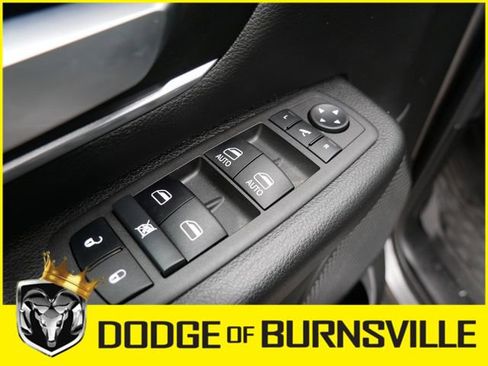 Used 2022 RAM 1500 Big Horn AWD/4WD image 19