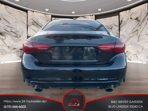 Used 2018 INFINITI Q50 Luxe w/ Essential Package (3.0T Luxe) RWD image 4