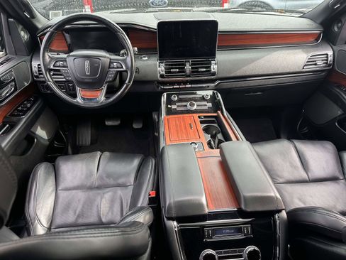 Used 2021 Lincoln Navigator L Reserve image 15