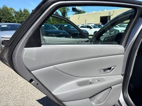 Used 2026 Hyundai Elantra Sport FWD image 34