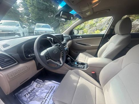 Used 2019 Hyundai Tucson Value AWD/4WD image 16