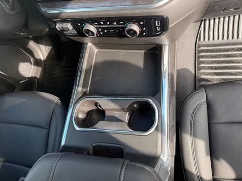 New 2025 Chevrolet Silverado 2500 LTZ w/ LTZ Convenience Package image 47