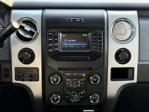 Used 2014 Ford F150 XLT w/ Equipment Group 302A Luxury AWD/4WD image 12