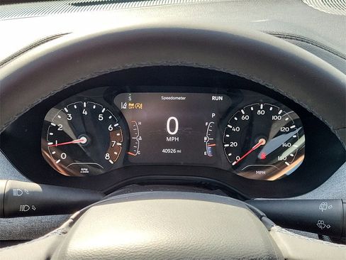 Used 2022 Jeep Compass Latitude image 10