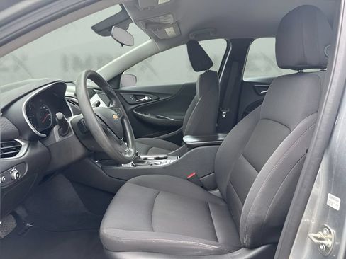 Used 2025 Chevrolet Malibu LT FWD image 29