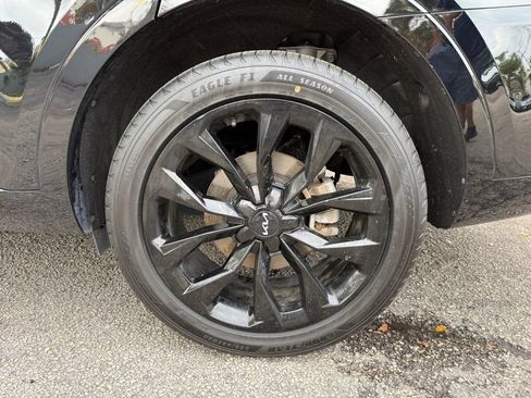 Used 2023 Kia Sorento SX FWD image 7