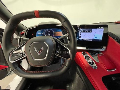 Used 2025 Chevrolet Corvette Stingray Preferred Cpe w/ Battery Protection Package image 80