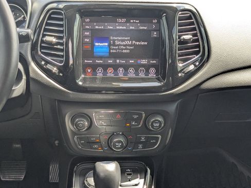 Used 2021 Jeep Compass Limited w/ Sun and Sound Group image 18