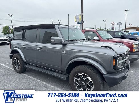 Used 2024 Ford Bronco Outer Banks AWD/4WD image 1