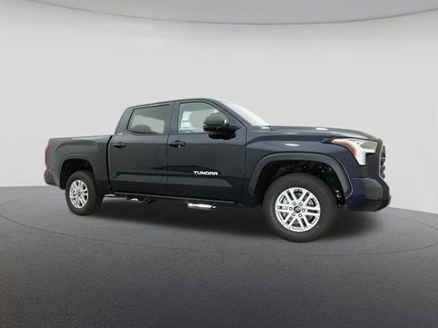 New 2025 Toyota Tundra SR5 image 20