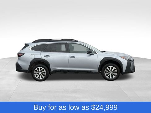 Used 2023 Subaru Outback Premium image 6