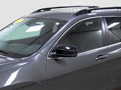 Used 2022 Jeep Cherokee Latitude Lux image 8