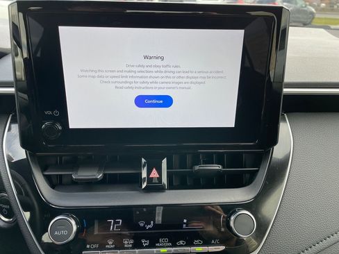 Certified 2024 Toyota Corolla SE image 18