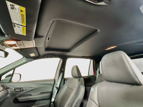 Certified 2023 Honda Passport EX-L image 15