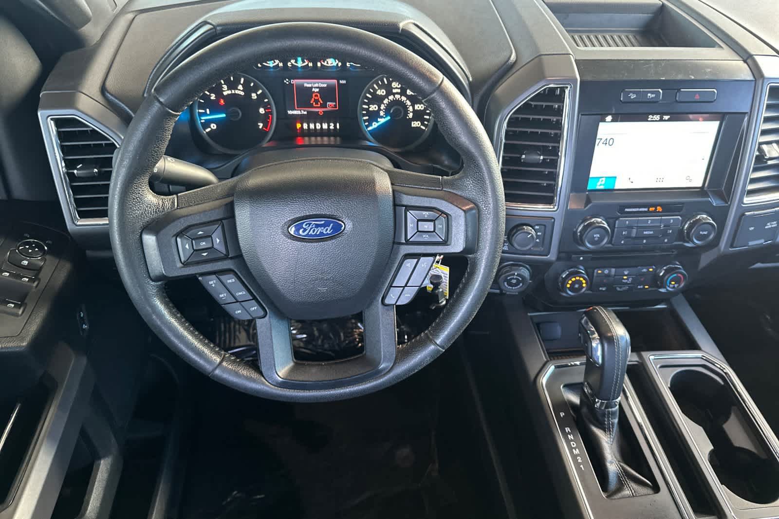 Used 2016 Ford F150 XLT w/ Equipment Group 302A Luxury AWD/4WD image 14