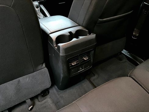 Used 2023 Chevrolet Colorado LT w/ LT Convenience Package II image 28