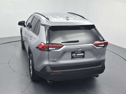 Used 2025 Toyota RAV4 XLE AWD/4WD image 51