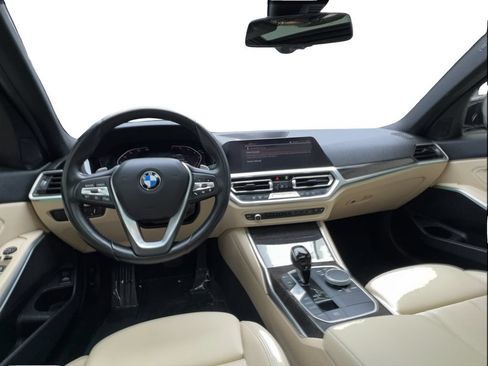 Used 2022 BMW 330i Sedan w/ Driving Assistance Package RWD image 35