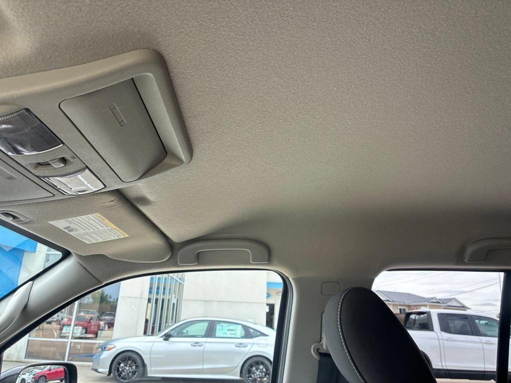 Used 2018 Nissan Frontier PRO-4X AWD/4WD image 21