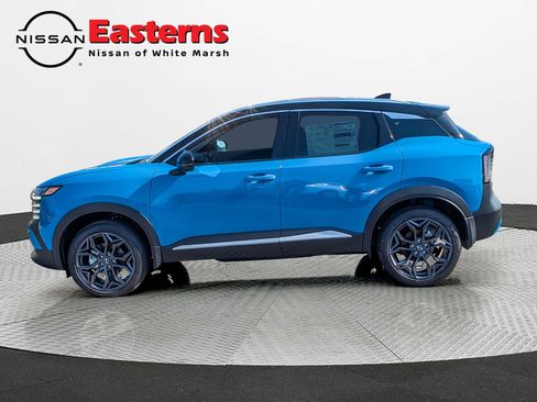 New 2025 Nissan Kicks SR w/ SR Premium Package image 4