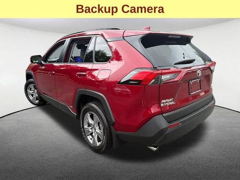 Used 2025 Toyota RAV4 LE AWD/4WD image 10