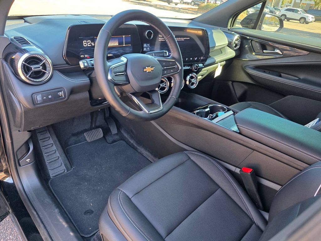 New 2025 Chevrolet Blazer EV LT AWD/4WD image 9