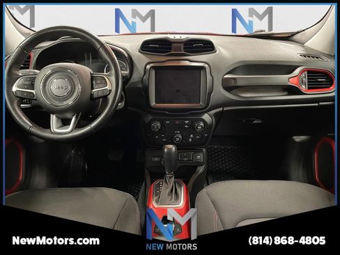 Used 2021 Jeep Renegade Trailhawk image 10