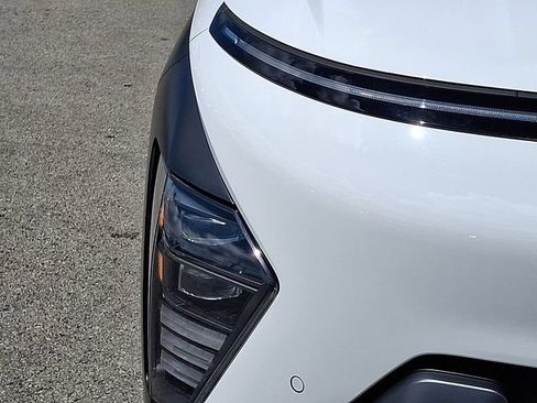 Certified 2024 Hyundai Kona Limited AWD/4WD image 9