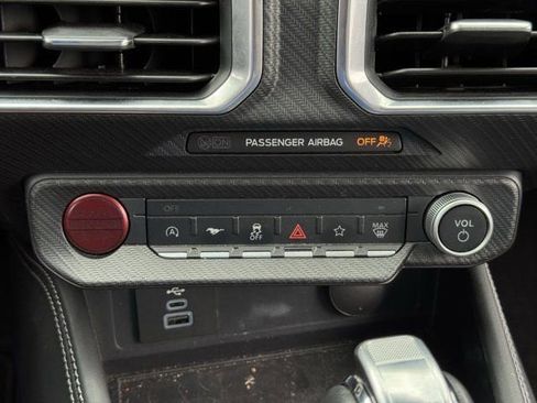 Used 2025 Ford Mustang GT Premium RWD image 21