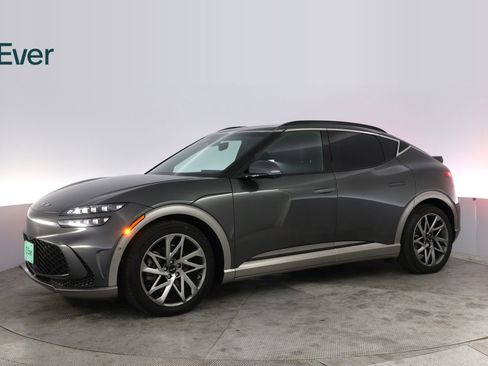 Used 2023 Genesis GV60 Advanced AWD/4WD image 18