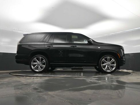 Used 2025 Cadillac Escalade Sport w/ Touring Package image 41