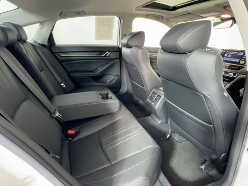 Used 2021 Honda Accord EX-L image 29