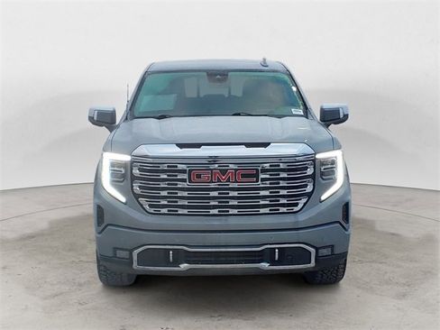 Used 2025 GMC Sierra 1500 Denali w/ Technology Package image 8