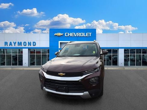 Used 2022 Chevrolet TrailBlazer LT w/ Convenience Package FWD image 7