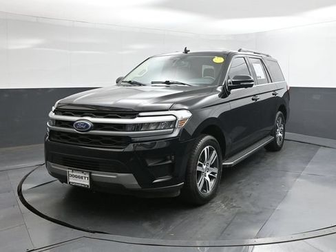 Used 2023 Ford Expedition XLT RWD image 33
