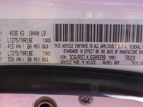 Used 2018 RAM 2500 Tradesman w/ Chrome Appearance Group image 3