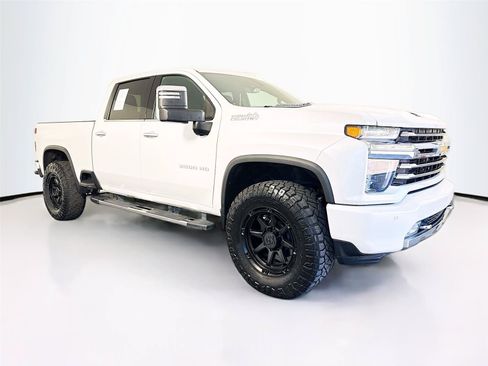 Used 2023 Chevrolet Silverado 2500 High Country AWD/4WD image 37