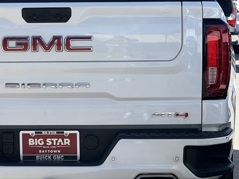 Used 2024 GMC Sierra 1500 AT4 w/ Technology Package image 5