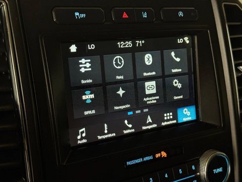 Used 2018 Ford Expedition Max Limited w/ Equipment Group 301A RWD image 82