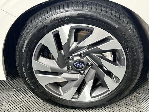 Used 2023 Subaru Legacy Limited image 9