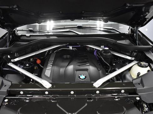 Used 2025 BMW X6 xDrive40i image 37